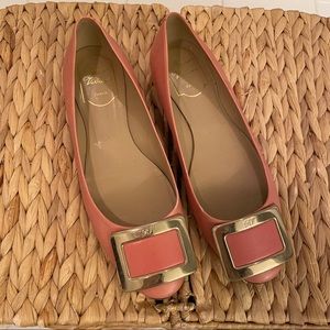 Authentic Roger Vivier pink flats